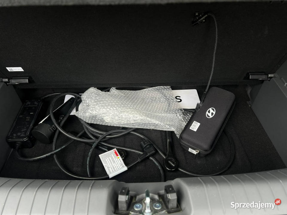 Hyundai Inster Inster 6X 49kWh Cross Smart Sun pełny VAT Hyundai łódzkie Piotrków Trybunalski