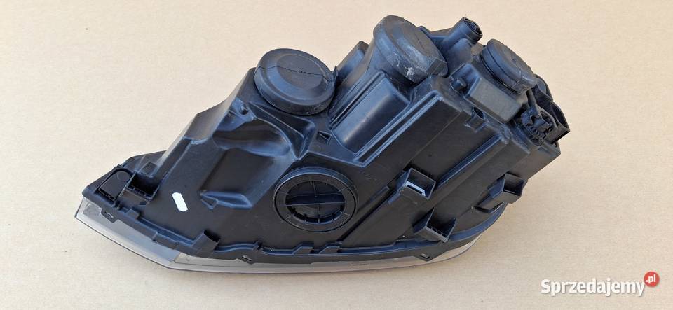 VW POLO VI 2G REFLEKTOR PRAWY LAMPA PRAWA lubuskie Bieleń