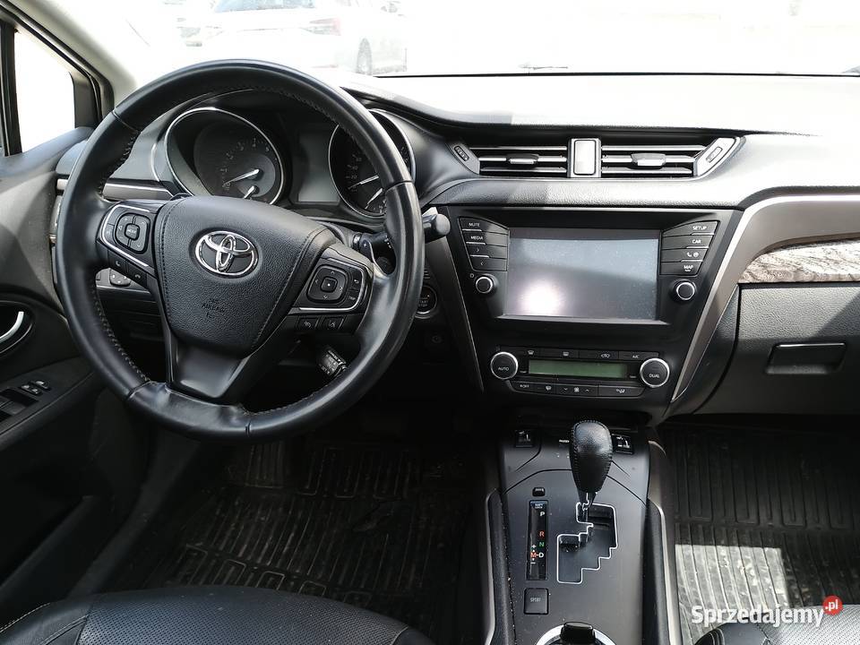 Toyota Avensis 20 benzyna VVT CVT