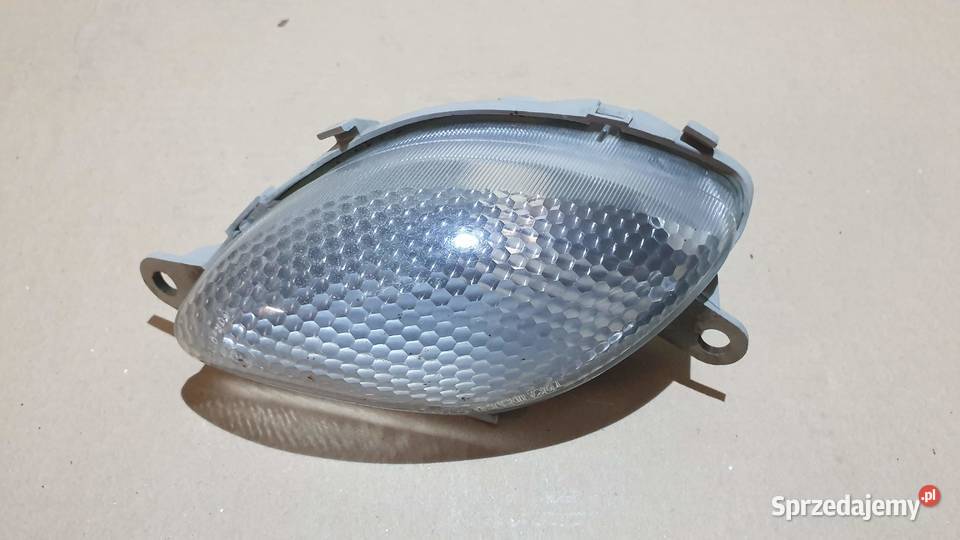 SUZUKI Hayabusa GSXR 1300 kierunkowskaz przód Gdańsk sprzedam