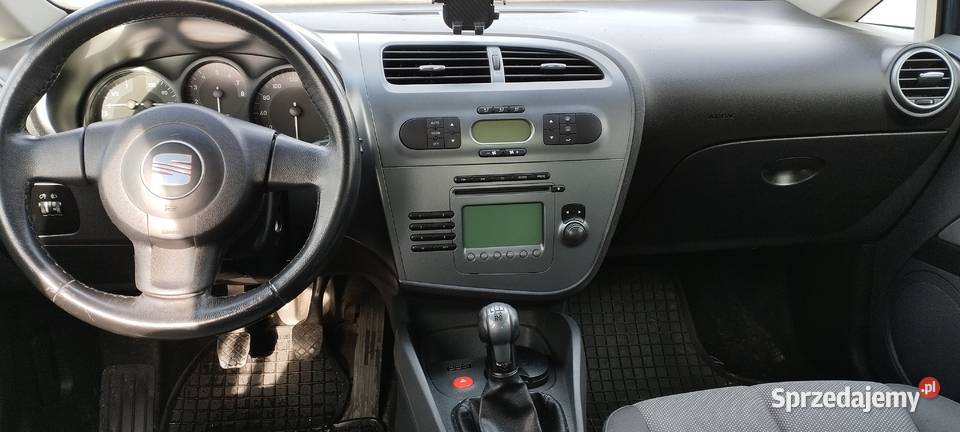 Seat Leon 16 MPI gaz STAG 2006 climatronik Nowa Słupia sprzedam