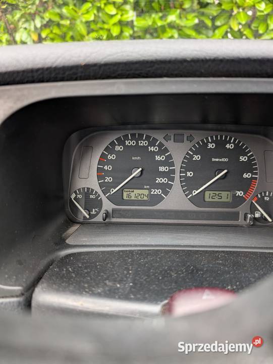 Volkswagen Golf III 18 75 hatchback 161 000 75KM sprzedam