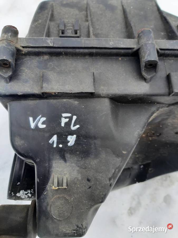 Opel Signum Vectra C 18 16V obudowa filtra Ksawerów