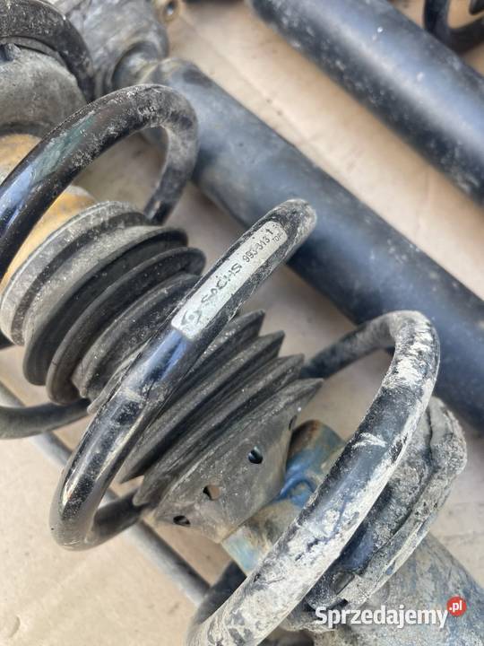 Amortyzatory sprężyny komplet przód tył E84 XD Amortyzatory sprzedam