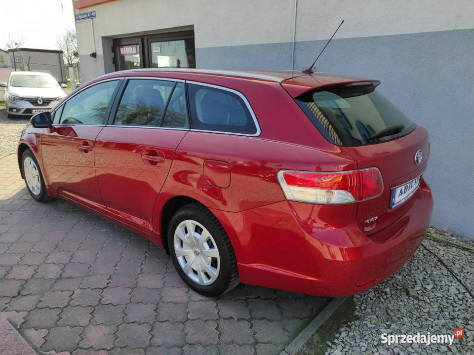 Toyota Avensis KLIMA 6biegów elszyby łańcuch czerwony Samochody osobowe Racibórz