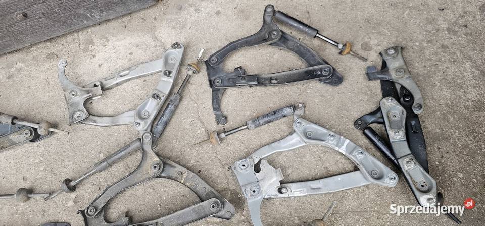 Zawias maski mercedes w202 2028800128 2028800228 osobowe Zbąszyń sprzedam