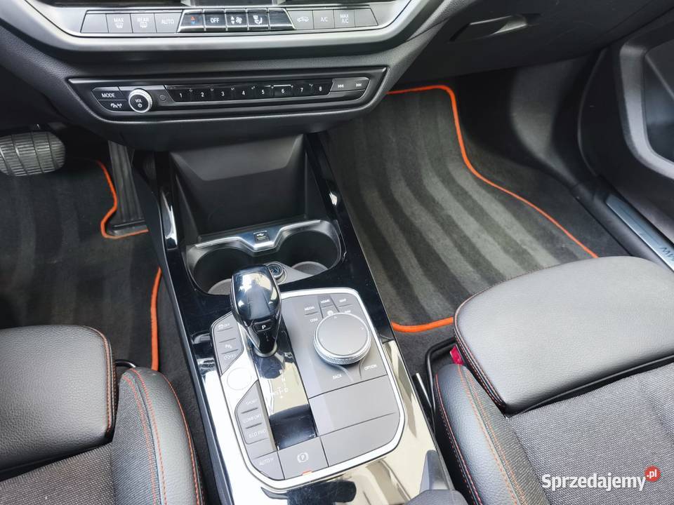 BMW 218I Gran Coupe Sport Line światła LED Pyskowice