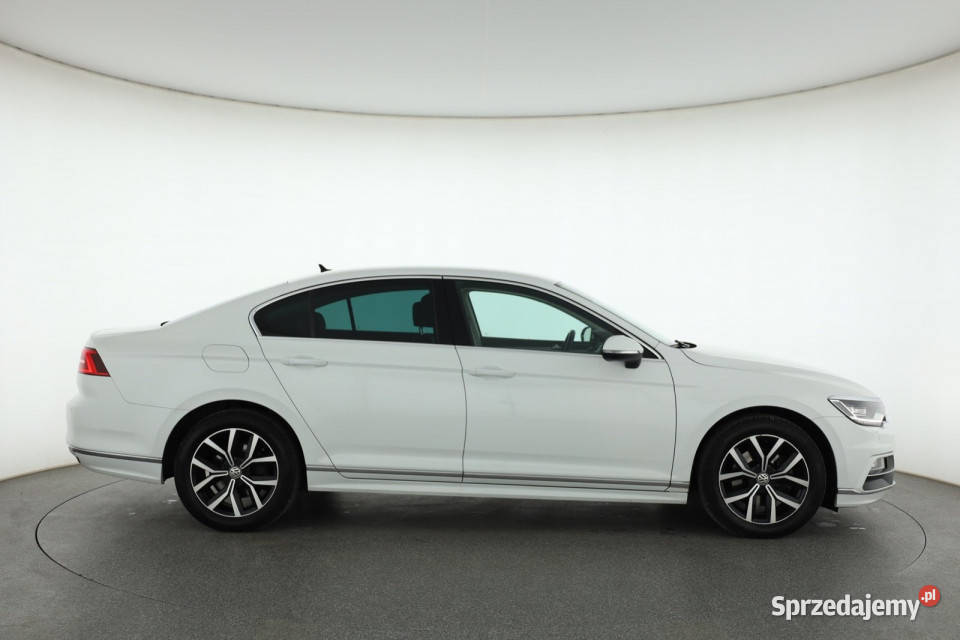 VW Passat 18 TSI system Start-Stop Passat Piaseczno