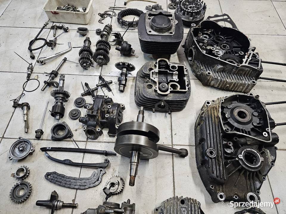 Cagiva Ala Rossa 350 silnik części wał kapa Jelenia Góra