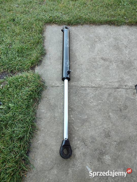 Siłownik hydrauliczny dwustronny skok 62 do Pozostałe Sędziszów sprzedam