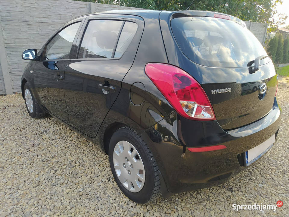Hyundai i20 krajowy Polski Salon II 20142020 VAT marża śląskie Chełm Śląski