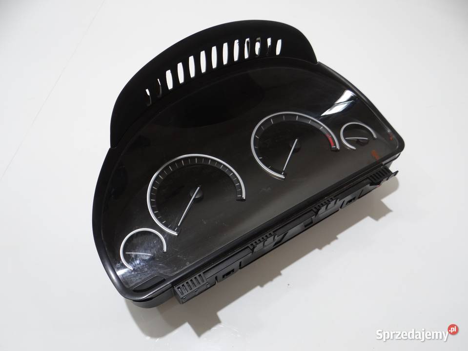 LICZNIKI ZEGARY BVMW F11 EU 9291396 osobowe Strzyżewice sprzedam