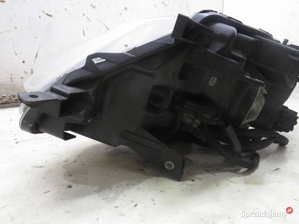 LAMPA PRAWY PRZEDNIA PRZÓD XTRAIL III T32