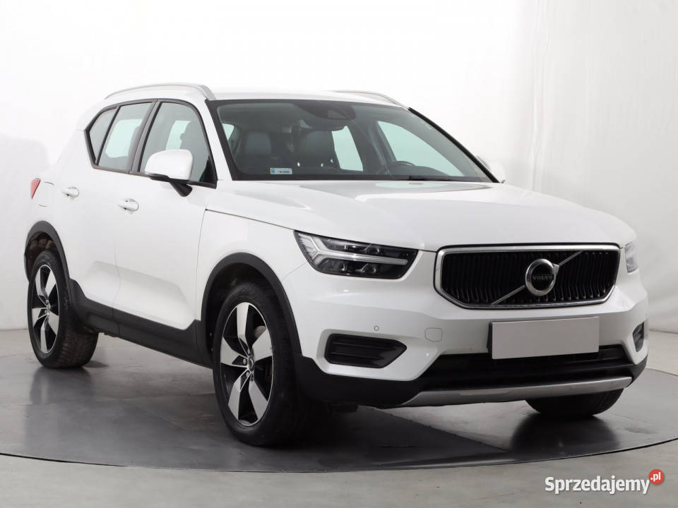 Volvo XC40 D4 AWD ESP śląskie Katowice