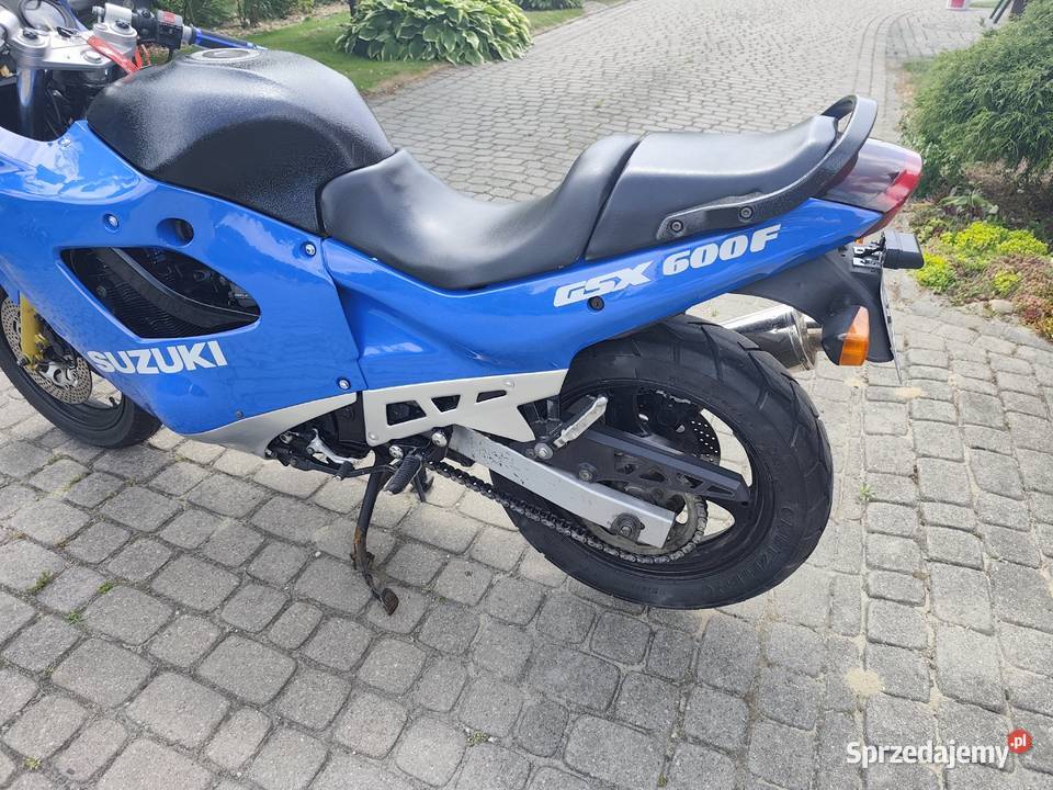 Suzuki GSX 600F