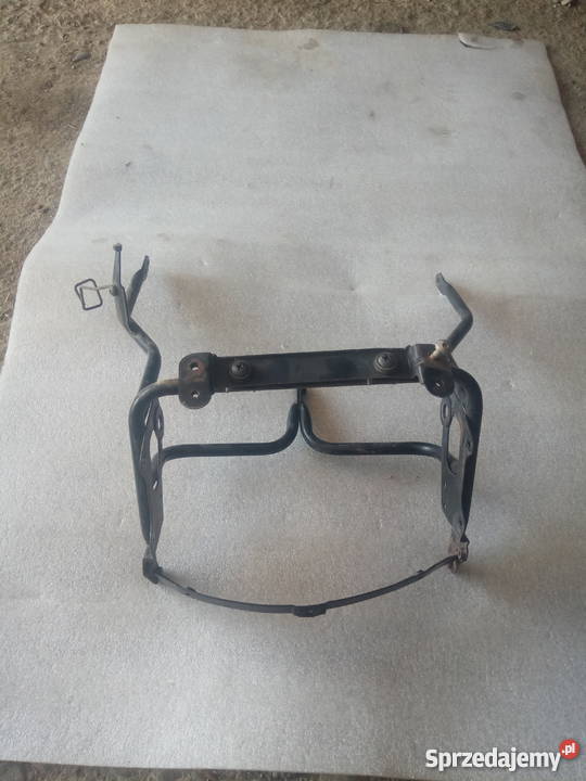 Stelaż czaszy Suzuki gsxf 600