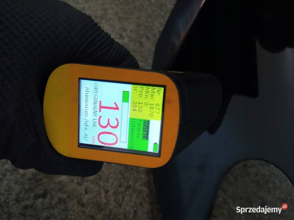 BŁOTNIK PRAWY PRZÓD CZARNY Bmw Seria 5 VI 2010 osobowe