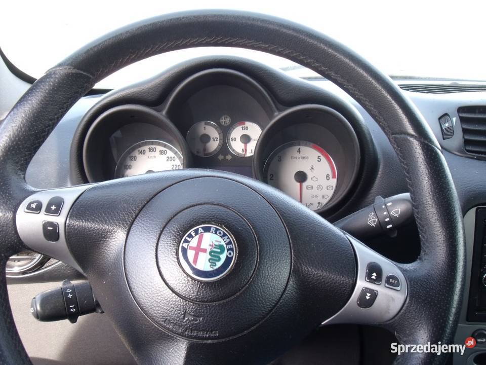 Alfa Romeo GT 19 Diesel 150 2004 r na części manualna GT Namysłów