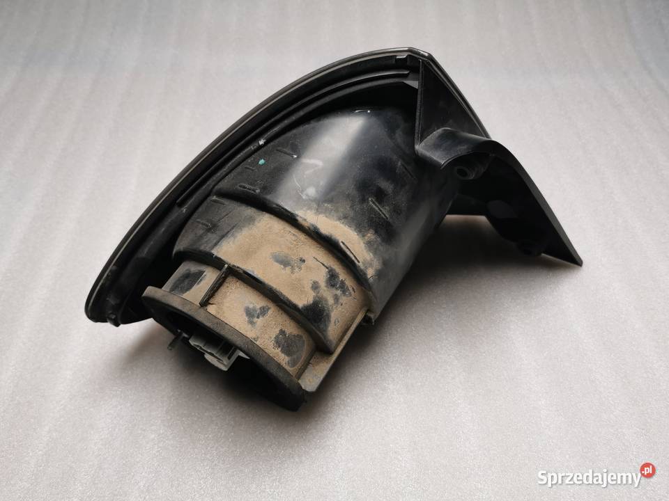 Lampa Prawy Tył Tylna Prawa Seat Toledo III osobowe Wyszków