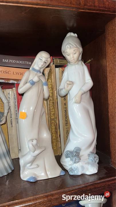 Figurka dziewczynki z pieskiem Śliczna i Gdańsk