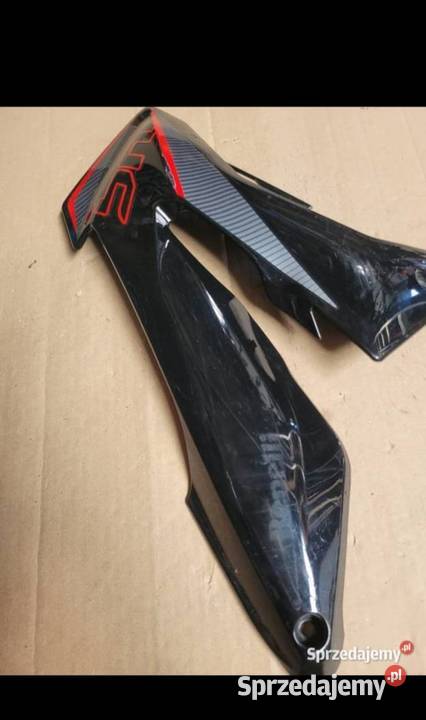 BENELLI 125 BN 2017 OWIEWKA OSŁONA PLASTIK Szyby i owiewki