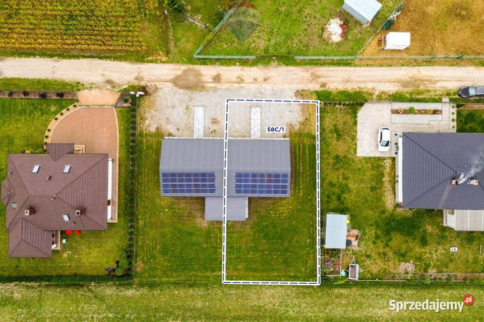 Nowy dom w zabudowie bliźniaczej lewa strona Galewice