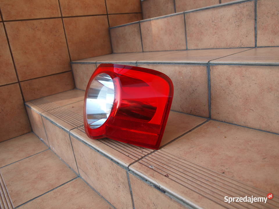 VW Passat B6 Kombi lampa prawa tył Led 2005 osobowe Kalisz