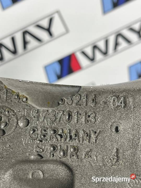 BMW F10 F11 OSŁONA MASKOWNICA SŁUPKA A PRAWA