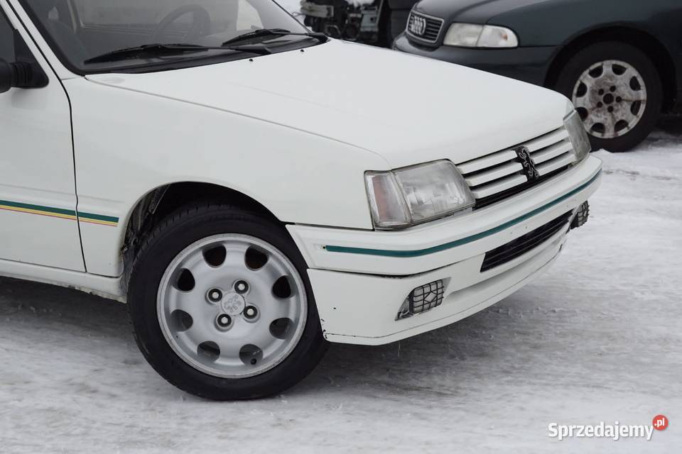 Pakiet pięciu ciekawych samochodów w dwóch Głowienka