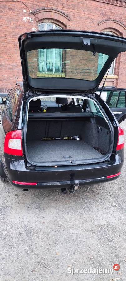 Skoda Octavia 2 FL rodzinne auto hak poduszka powietrzna Paczków