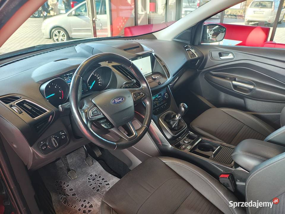 Ford Kuga 4x4 20 Diesel Zarejestrowana Stan poduszka powietrzna Zarszyn