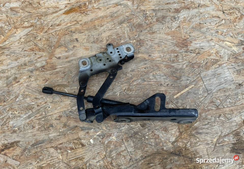 Zawias maski BMW 4 IV f32 f33 f36 czarny prawy