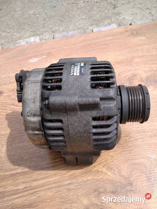 Alternator Volvo v40 20T 9472908 Denso 14v120a osobowe sprzedam