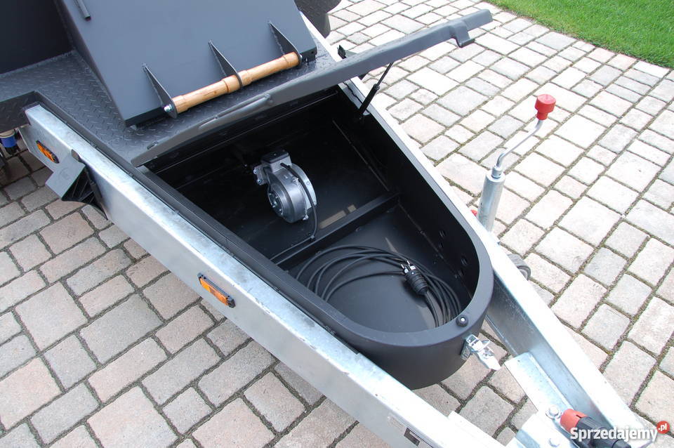 Przyczepa gastronomiczna Grill WędzBizon grill Przyczepy i naczepy Golęczewo