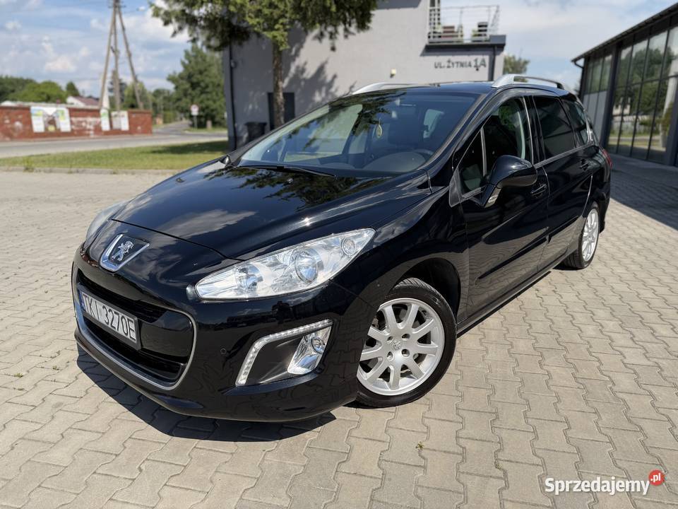 Śliczny Peugeot 308 SW 156 Panoramiczny Dach 7 benzyna
