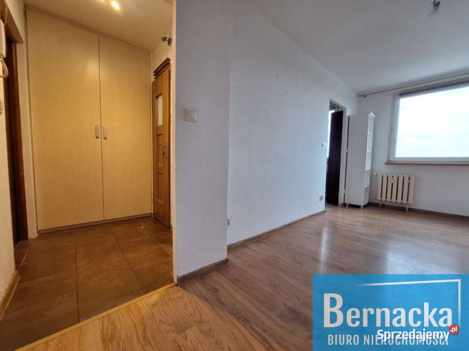 Słoneczna kawalerka osobna kuchnia na Zakrzowie Wrocław sprzedam