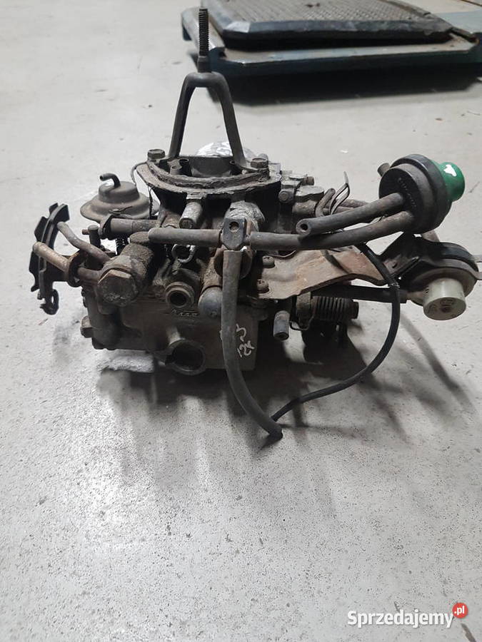 TOYOTA COROLLA E90 COROLLA E9 13 12V GAZNIK