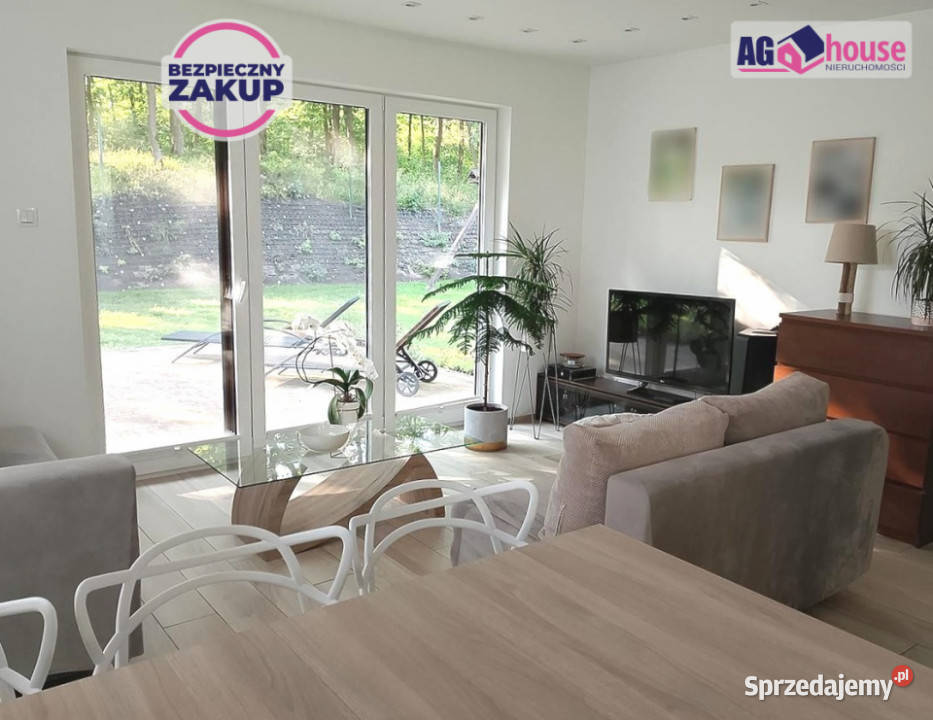 sprzedaży domu wolnostojącego 7907m2 Skrzeszewo 840m2