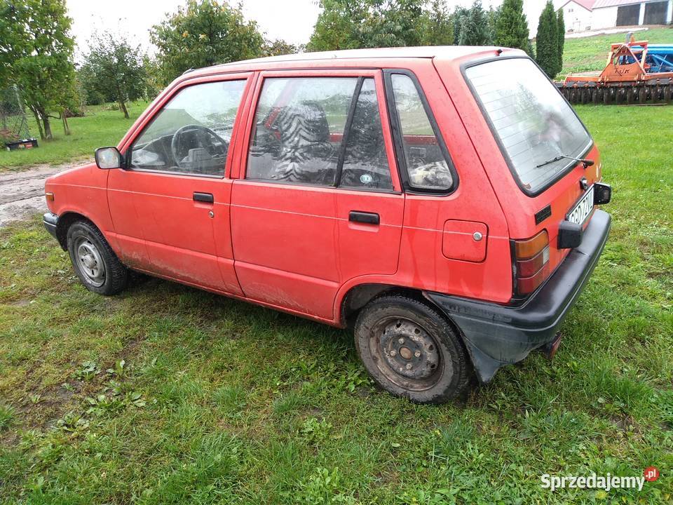 Suzuki Maruti garażowany