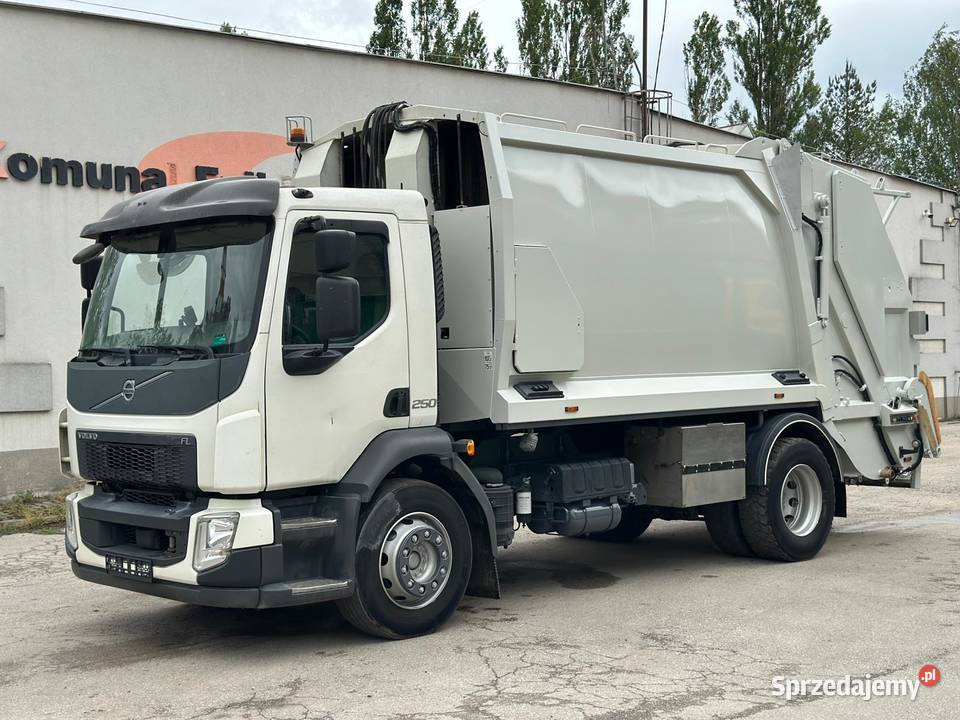 Volvo FE 250 śmieciarka 15 m3 20162 komory Norba Rok produkcji 2016 Śmieciarki sprzedam