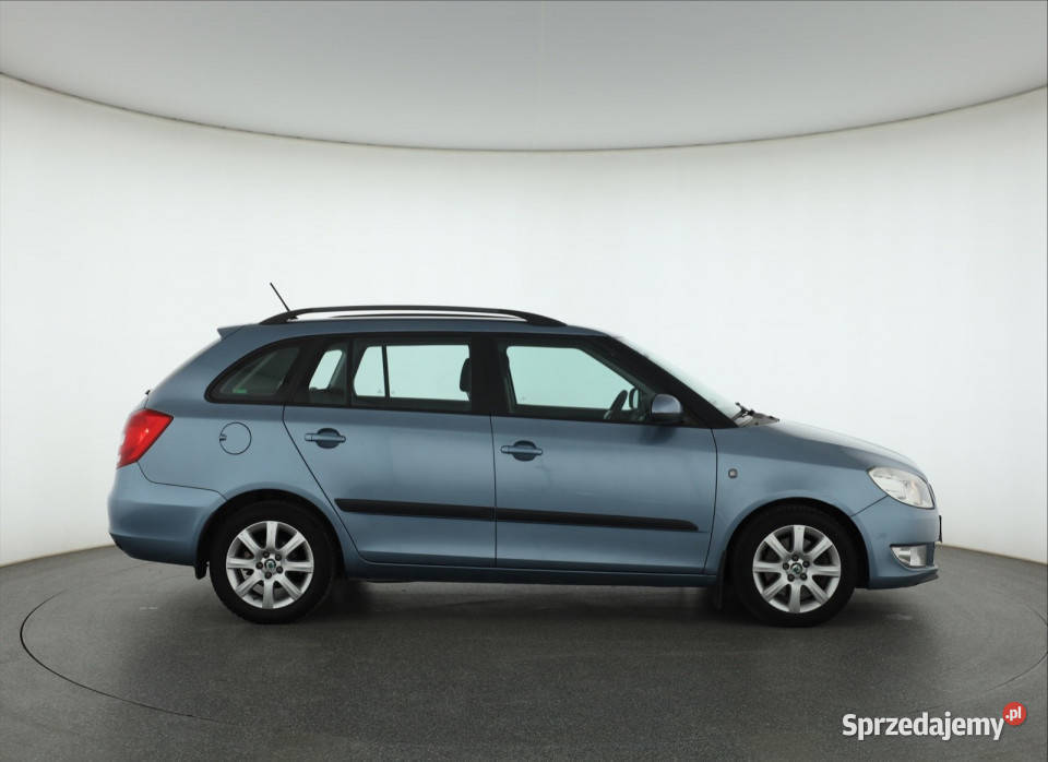 Skoda Fabia 12 TSI 77KM Piaseczno