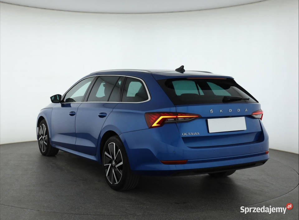 Skoda Octavia 15 TSI Piaseczno