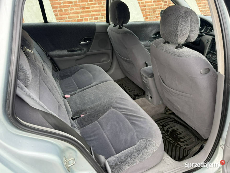 Renault Laguna 16i 107 LPG Ważne opłaty OKAZJA serwisowany w ASO