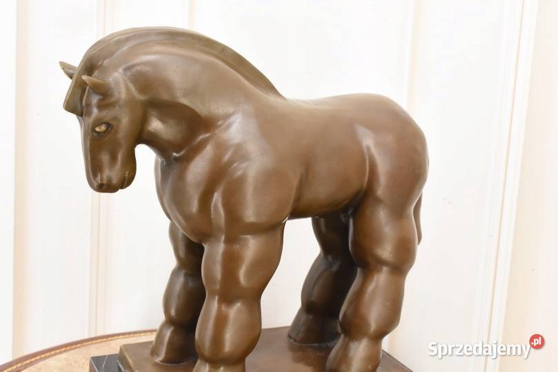 Fernando Botero Gruby Modernistyczny Koń Figura Kraków