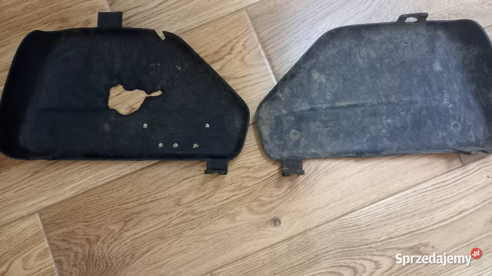 Boczki orginalne plastikowe WSK czarne Siemiatycze