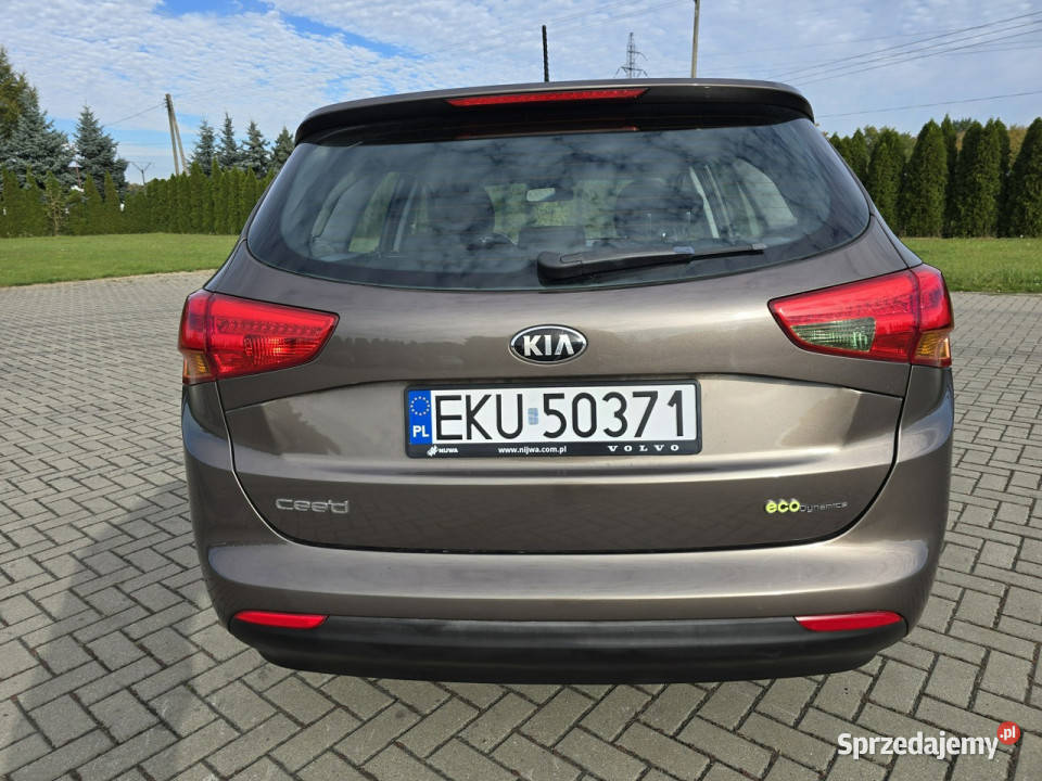 Kia Ceed 16Benzyna światła przeciwmgielne