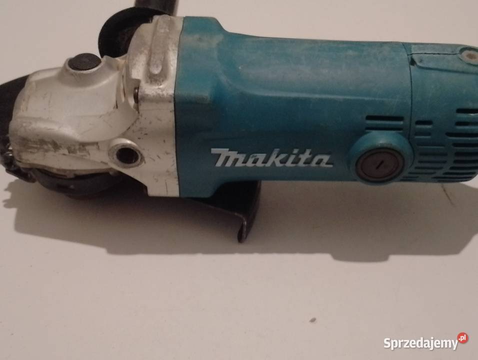 Szlifierka kątowa Makita GA9050Rwolny start Stopnica