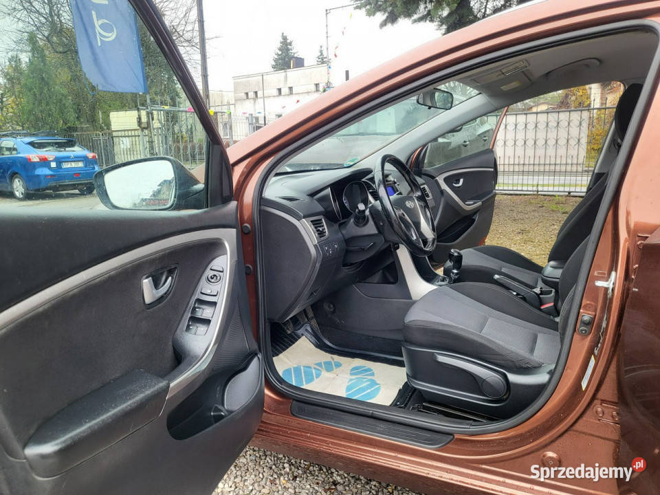 Hyundai i30 14 Diesel 90 100 Przebieg Z Niemiec lakier metallic i30 Pabianice sprzedam