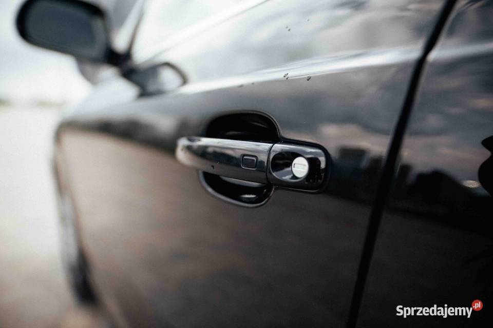 Audi Q3 20 220 automat tiptronic benzyna czarna Q3 Wrocław