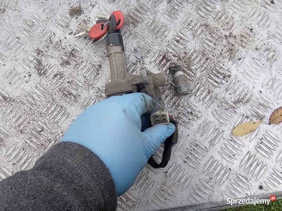 Stacyjka zamek skuter QT4 Quantum Romet Torq Stacyjki Namysłów